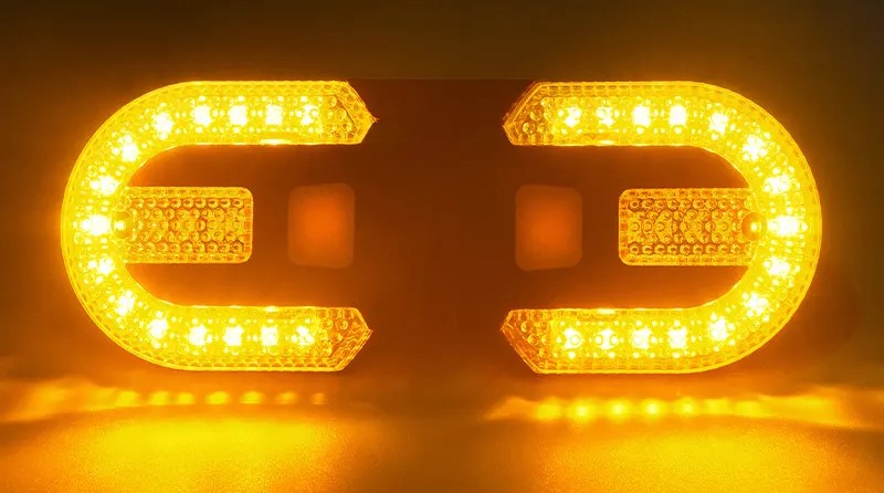 Luz trasera con intermitentes separables AES-010AB